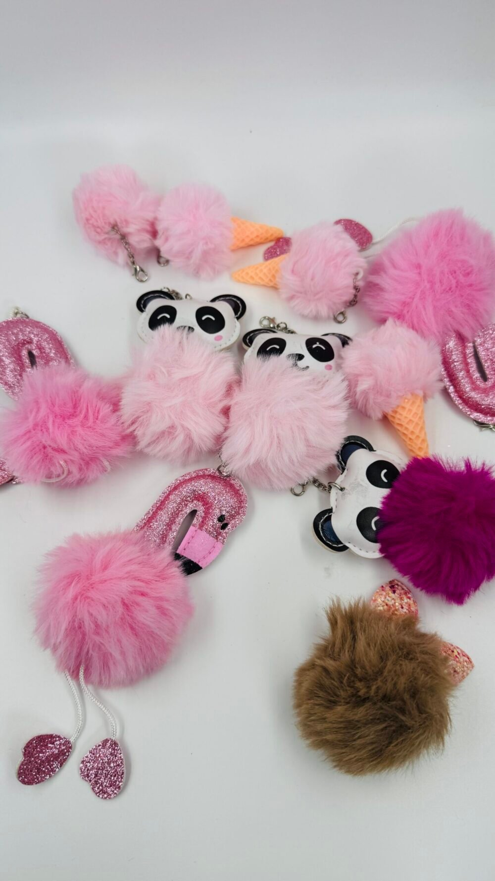 Fluffy Scoop Keychain - Image 5