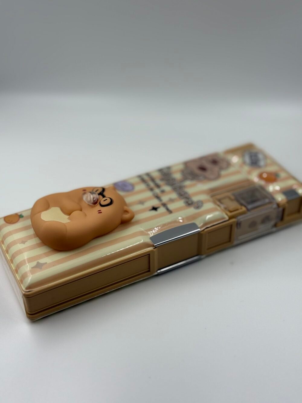 Chill Capy Pencil Box - Image 3